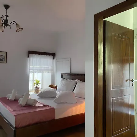 Yuri Apartment