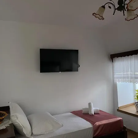 Yuri Apartment *
